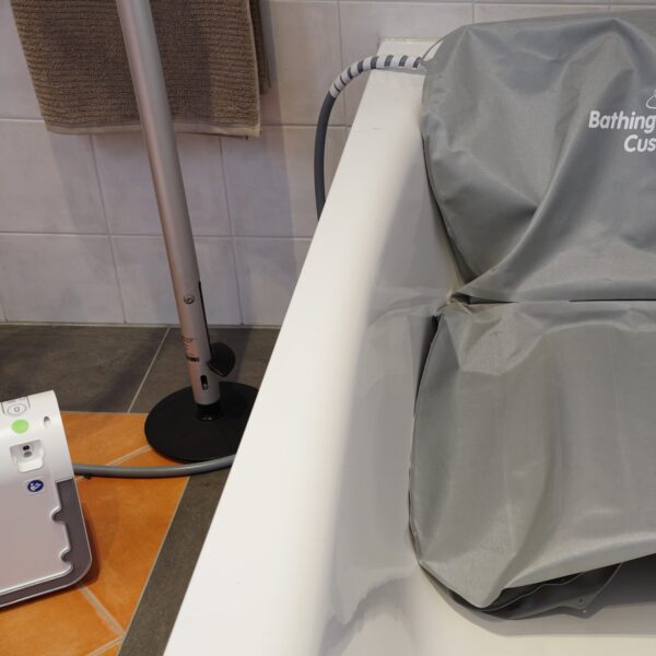 Komfort-Badekissen mit Rückenstütze - Mangar – Bild 2