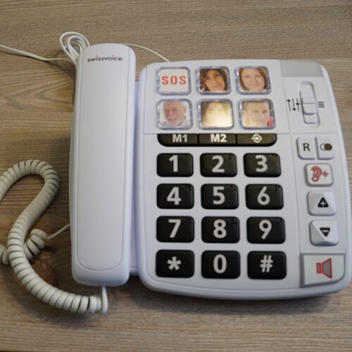 Schnurgebundenes Telefon mit 5 Tasten mit Fotos zur Direktwahl.